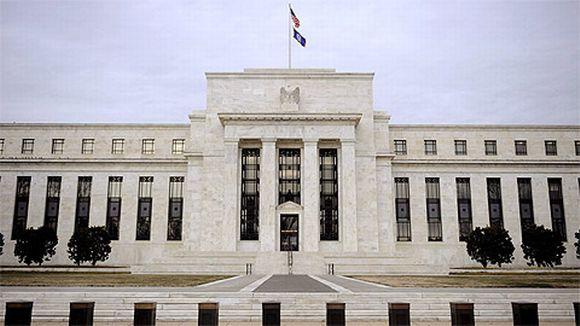 Yhdysvaltain keskuspankin Federal Reserven rakennus.