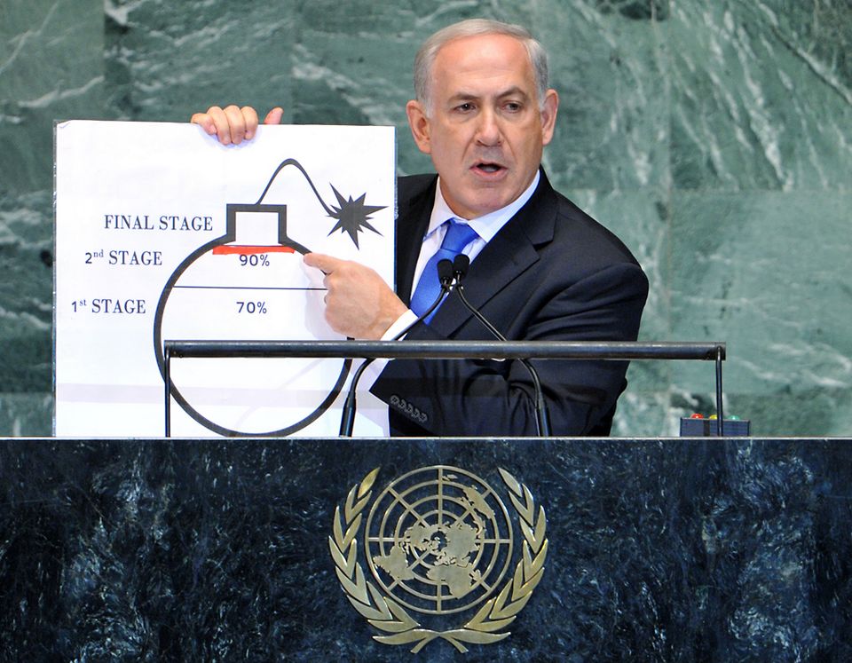 Pääministeri Netanjahu valehtelemassa kansainväliselle yhteisölle.