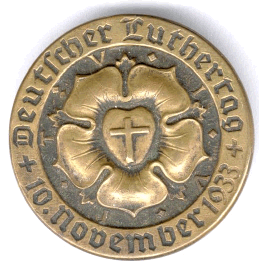 Lutherin päivän muistorintamerkki 10.11.1933.
