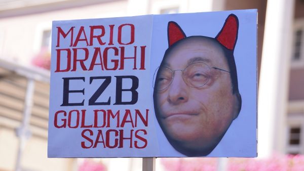 Draghi on rikollisen Goldman Sachs –pankin kasvatti.