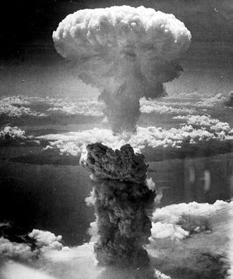 Nagasakin pommin aiheuttama sienipilvi