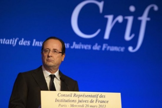 François Hollande vannoo uskollisuuttaan Israelille CRIF-kokouksessa.