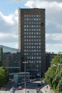 Bonnierhuset on tornitalo Tukholman Vasastanin kaupunginosassa, Torsgatanin varrella. Se kohoaa 61 metrin korkeuteen. Rakennuksessa toimii Bonnierin konsernijohto ja Dagens Industri -sanomalehden toimitus. Talon omistaa Bonnier Cityfastigheter. Etuvasemmalla on kuvassa Bonnierin taidehalli.