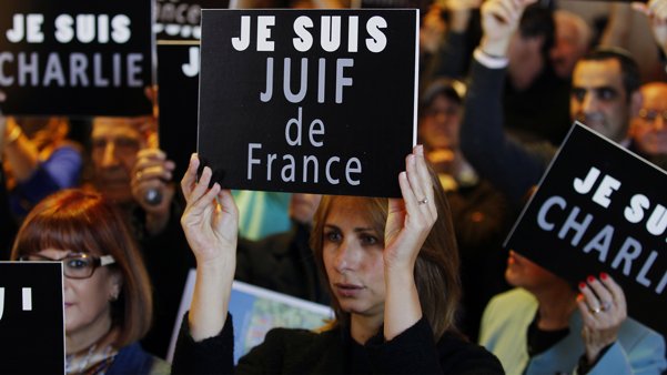 Jean-Marie Le Penin mukaan Israel oli sekaantunut Charlie Hebdo –iskuun.